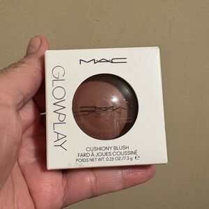 MAC Glow Play Cushion Blush in GINGER LUCK Brand New Never Used.
